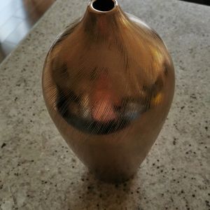 Gold vase